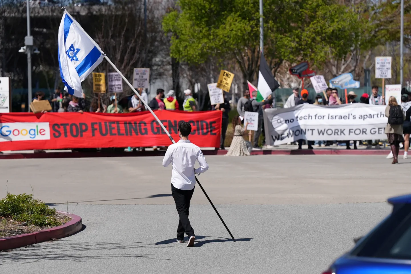 Unveiling US Big Tech's Involvement in Israel's AI-Driven Tactics: A Deep Dive into the Ethical Implications