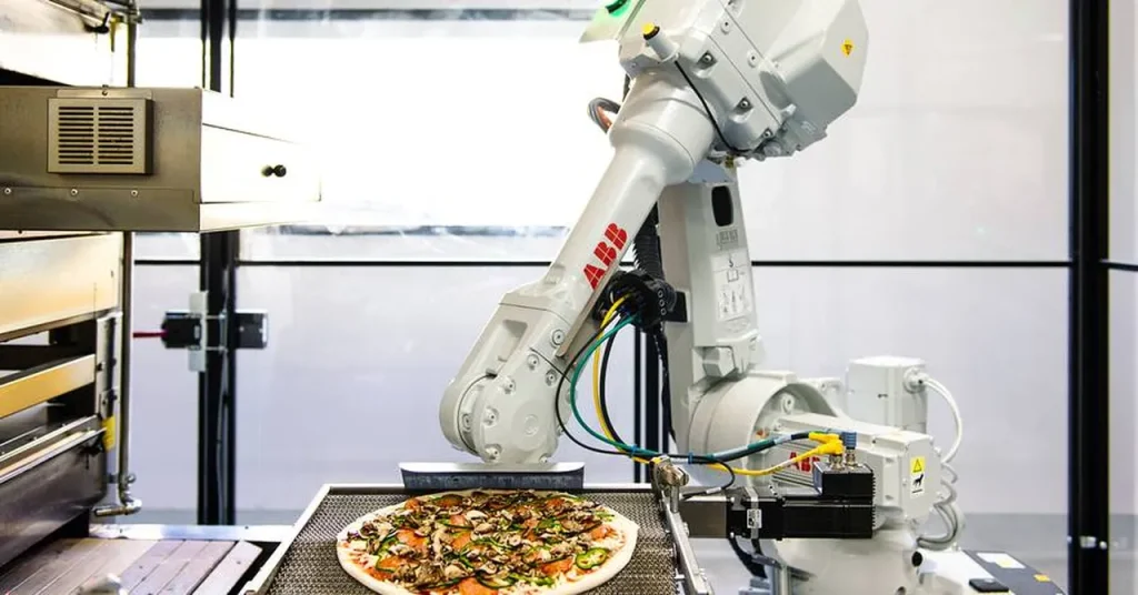 Revolutionizing Restaurant Operations with Robots